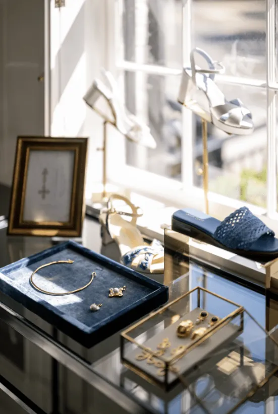 Sarah Flint’s timeless footwear and Jenny Cipoletti’s elegant jewelry showcased.